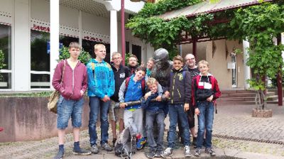 Beratungspause auf dem Weg zum neuen Ziel. Foto: Fritz